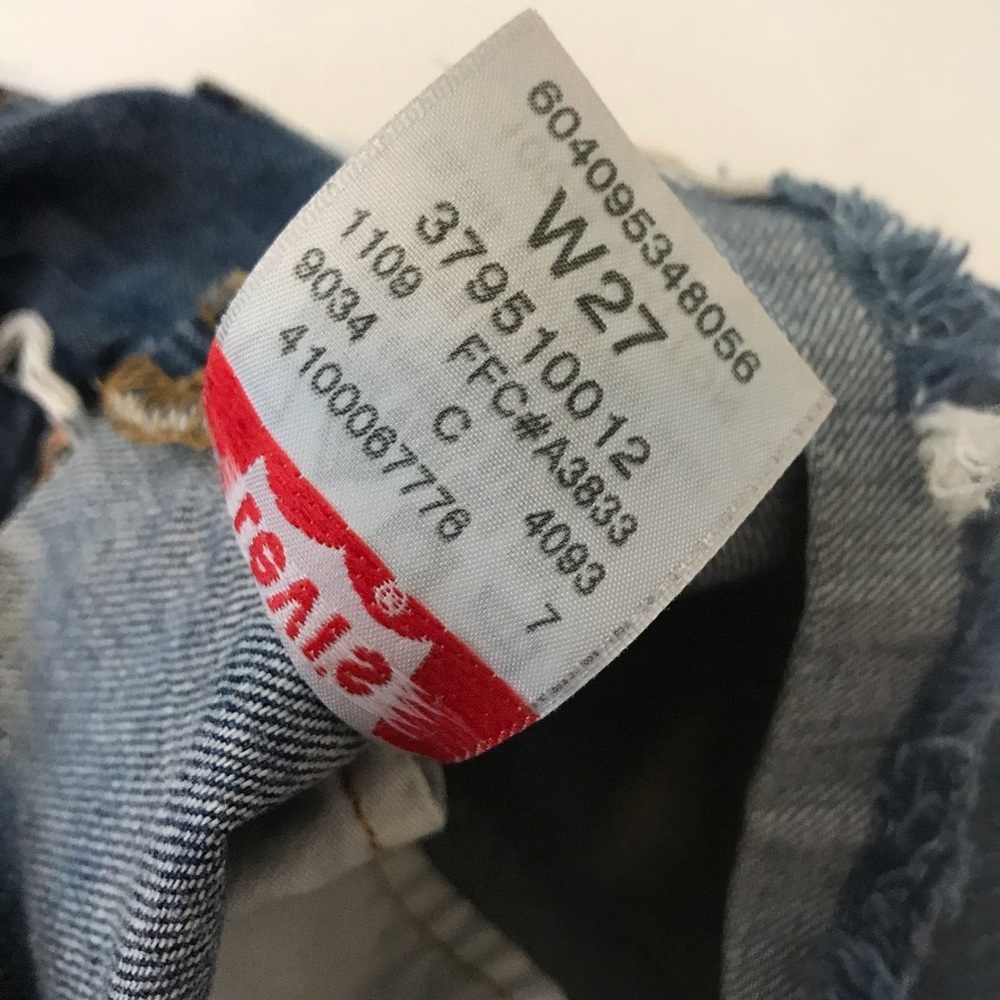 levi’s denim shorts size 27 - Picture 3 of 4